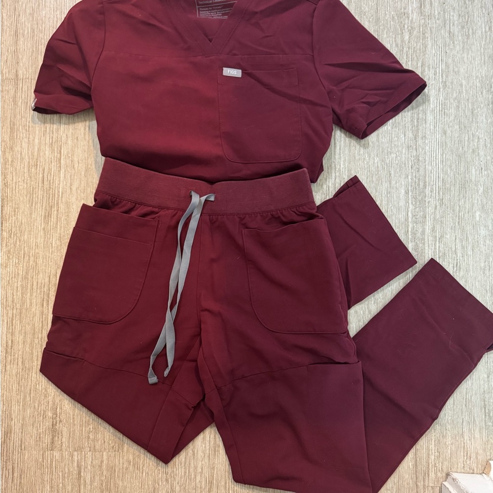 FIGS scrubs, size XXS/XXSP, color BURGUNDY